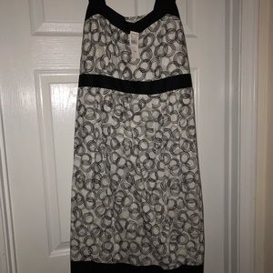Motherhood Maternity NWT Sun Dress *tiny tear
